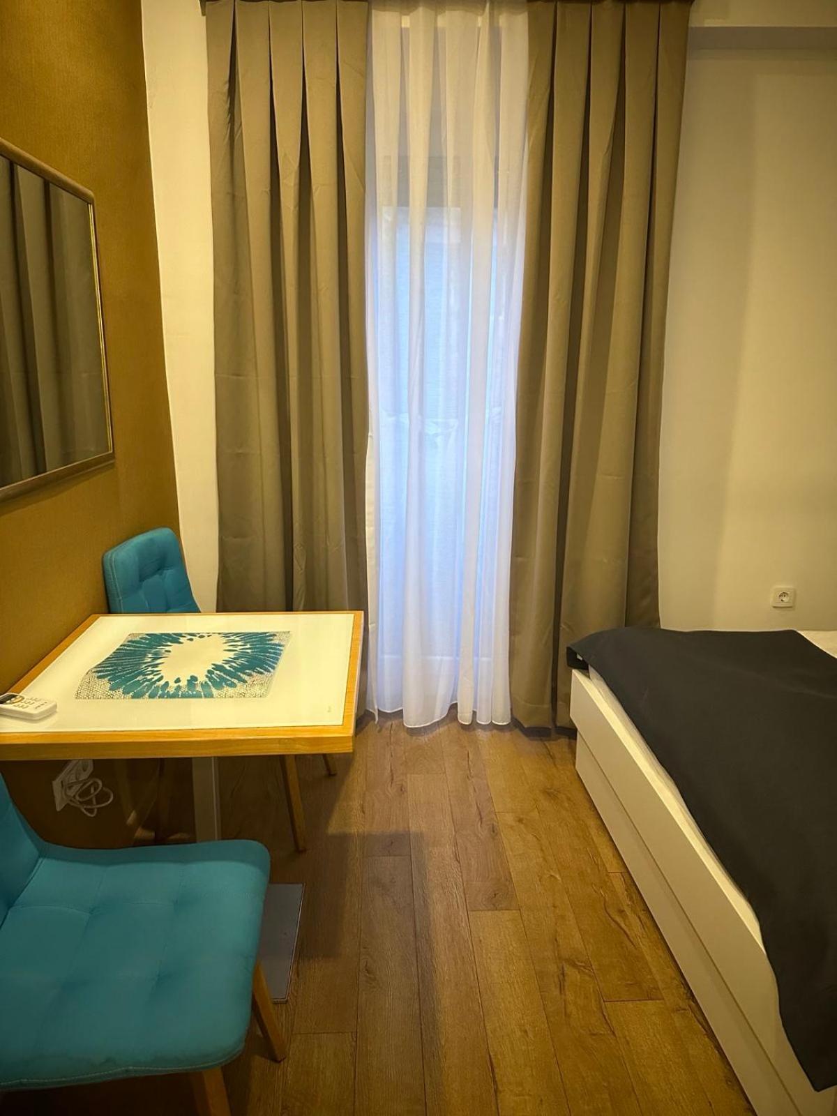 Relax Exclusive Apartment Free Public Parking ซาราเยโว ภายนอก รูปภาพ